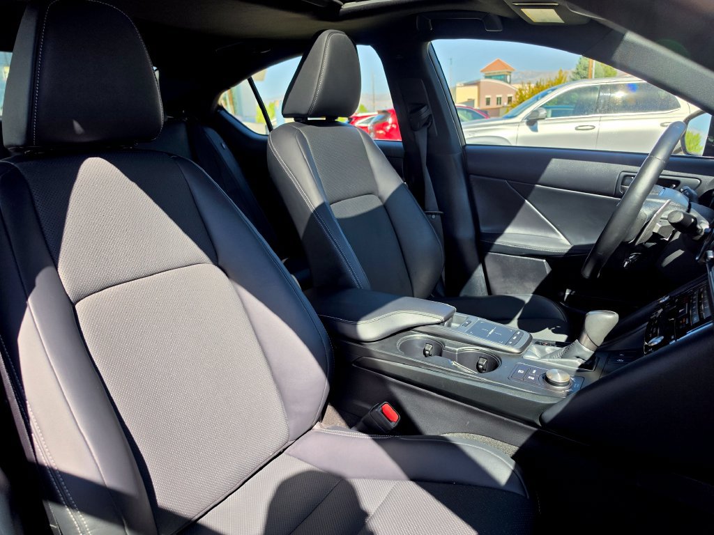 Used 2025 Lexus IS 350 F Sport w/ Accessory Package 2 RWD image 14