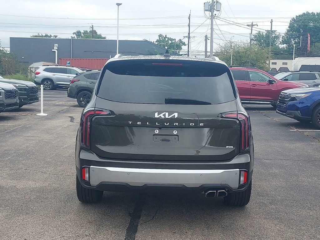 Used 2024 Kia Telluride SX Prestige AWD/4WD image 6