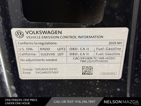 Used 2025 Volkswagen Tiguan SE AWD/4WD image 51