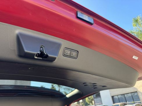 Used 2025 Hyundai Santa Fe SEL image 24