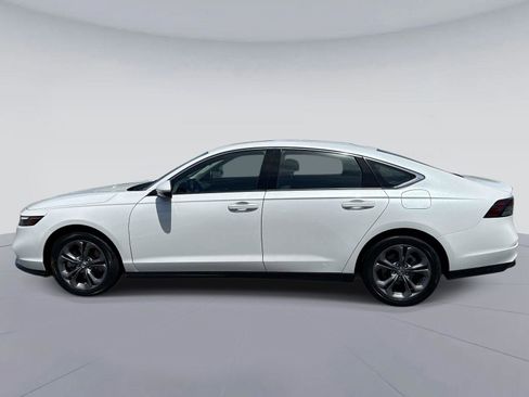 Certified 2025 Honda Accord EX-L image 7