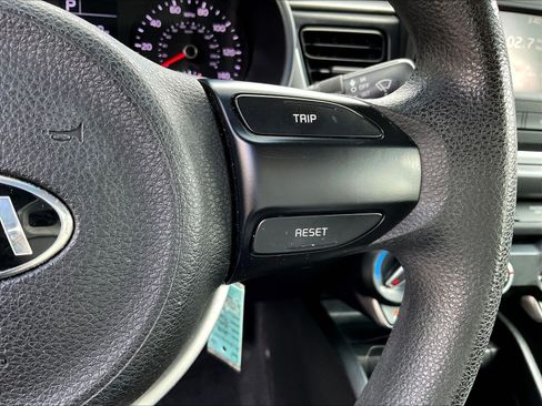 Used 2018 Kia Rio LX FWD image 12