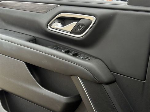 Used 2023 Chevrolet Tahoe Z71 image 25