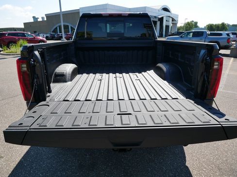 New 2025 GMC Sierra 3500 Denali w/ Denali Reserve Package image 6