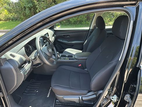 Certified 2024 Nissan Sentra S FWD image 11