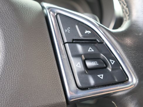Used 2023 Chevrolet Camaro LT RWD image 19