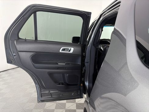 Used 2015 Ford Explorer Sport w/ Equipment Group 401A AWD/4WD image 12