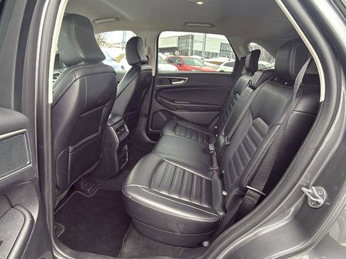 Used 2024 Ford Edge SEL image 23