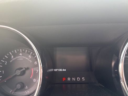 Used 2017 Ford Mustang Premium image 8