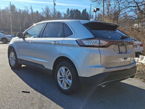 Used 2018 Ford Edge SEL w/ Equipment Group 201A image 4