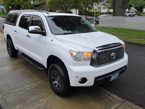 Used 2010 Toyota Tundra Limited AWD/4WD image 2