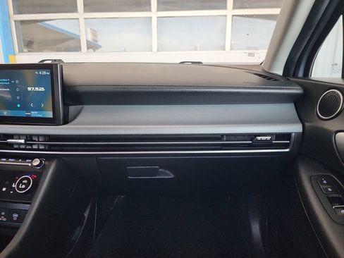 Used 2024 Hyundai Sonata SEL FWD image 32