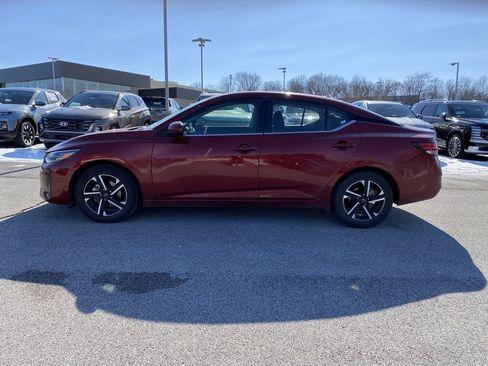 Used 2024 Nissan Sentra SV image 4