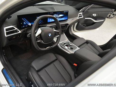 Used 2026 BMW 330i Sedan w/ Convenience Package RWD image 14