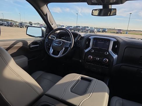 Used 2020 GMC Sierra 1500 SLT image 13