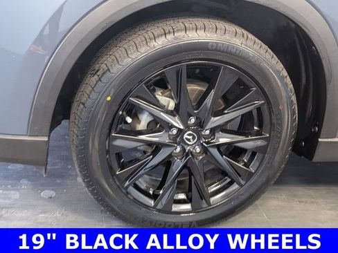 Certified 2023 MAZDA CX-5 Carbon Edition image 4