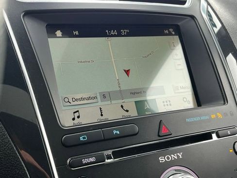 Used 2018 Ford Explorer Sport w/ Equipment Group 401A image 25