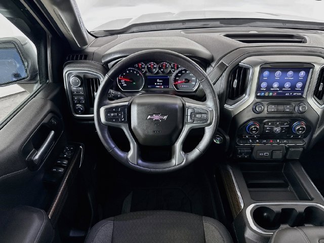 Used 2019 Chevrolet Silverado 1500 RST w/ All-Star Edition AWD/4WD image 24