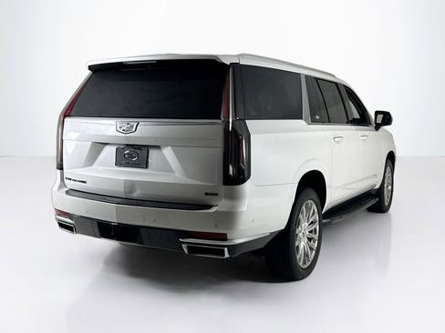 Used 2021 Cadillac Escalade ESV Premium Luxury image 5