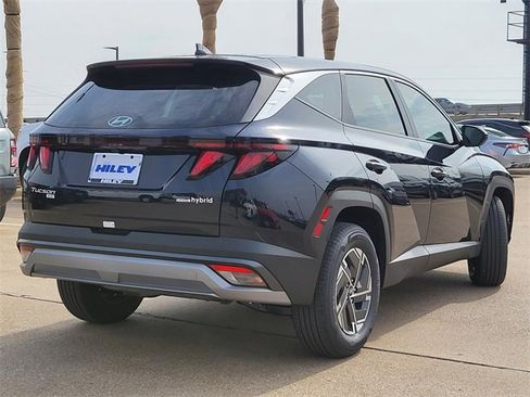 New 2026 Hyundai Tucson Blue SE image 4