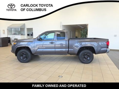 Used 2023 Toyota Tacoma SR5 RWD image 3