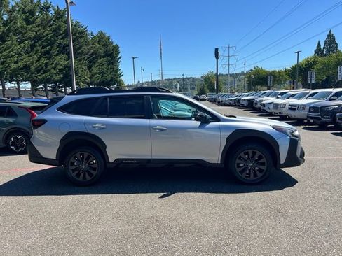 Used 2024 Subaru Outback Onyx Edition AWD/4WD image 8