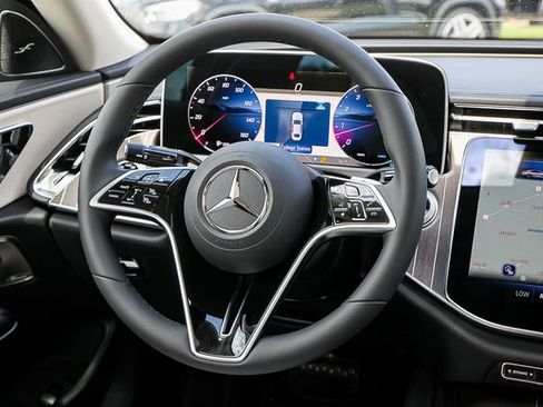 Certified 2024 Mercedes-Benz E 450 4MATIC Sedan image 23