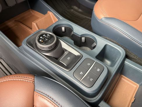 Used 2022 Ford Maverick Lariat w/ Lariat Luxury Package image 24