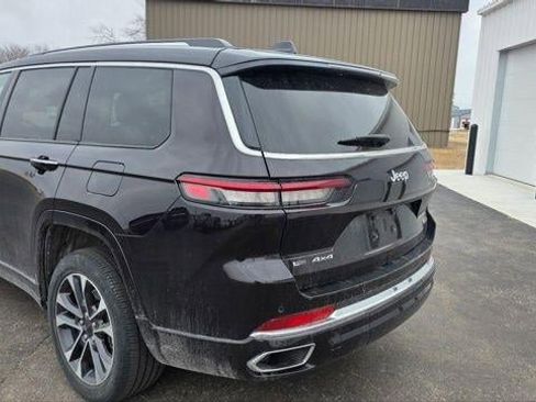 Used 2023 Jeep Grand Cherokee L Overland image 10