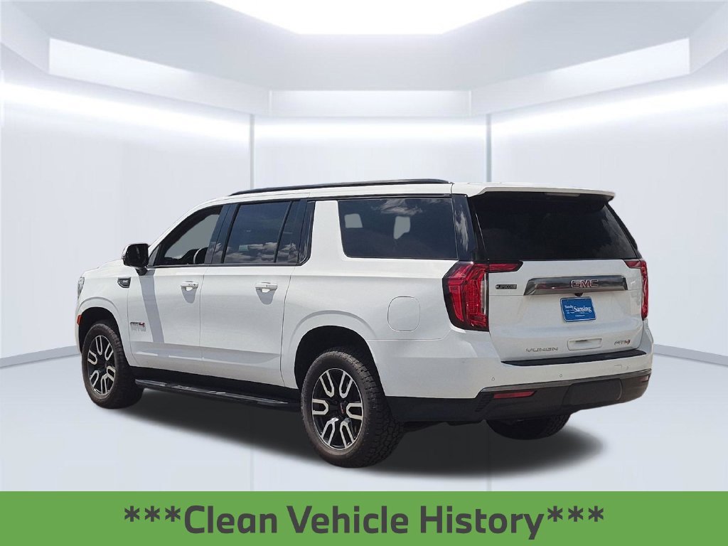 Used 2024 GMC Yukon XL AT4 w/ Technology Package AWD/4WD image 3