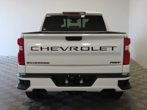 Certified 2025 Chevrolet Silverado 1500 RST w/ Redline Edition AWD/4WD image 4