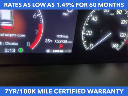 Certified 2024 Honda Pilot TrailSport image 16