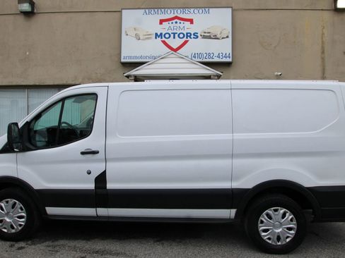 Used 2015 Ford Transit 150 130 Low Roof w/ Exterior Upgrade Package RWD image 5