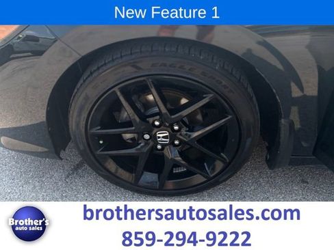 Used 2025 Honda Civic Sport image 16