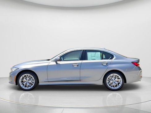 New 2026 BMW 330i Sedan w/ Premium Package RWD image 8