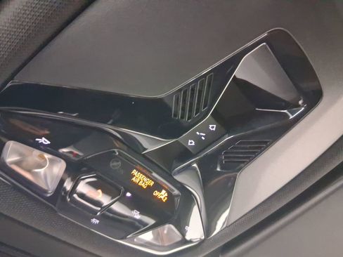 Used 2025 BMW X1 xDrive28i image 27