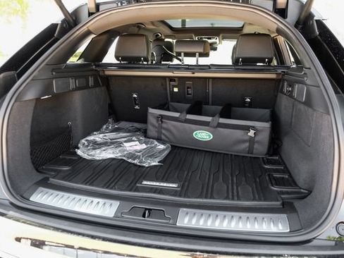 New 2026 Land Rover Range Rover Velar Belgravia AWD/4WD image 61