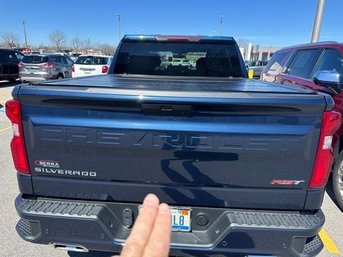 Used 2022 Chevrolet Silverado 1500 RST image 5