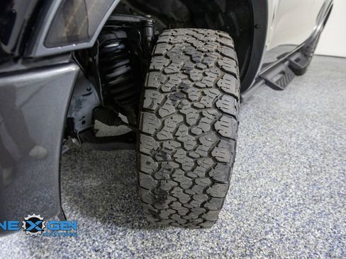 Used 2023 Ford Ranger Lariat w/ Tremor Off-Road Package AWD/4WD image 44