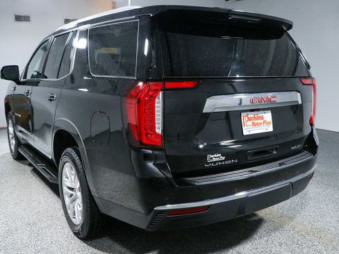 Used 2022 GMC Yukon SLT w/ SLT Premium Package RWD image 9