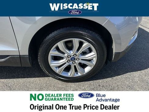 Certified 2022 Ford Edge Titanium AWD/4WD image 34