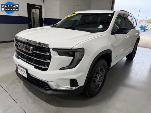 Used 2025 GMC Acadia Elevation image 36