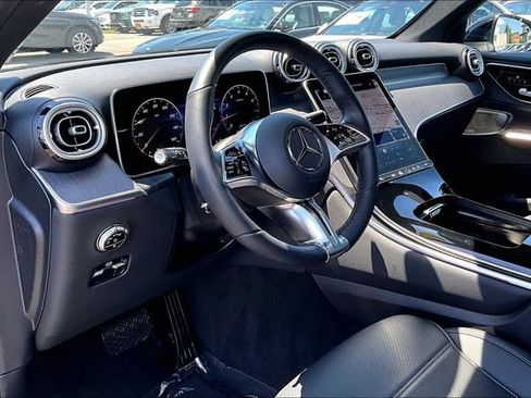 Used 2026 Mercedes-Benz GLC 300 4MATIC image 14