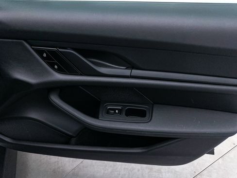 Used 2024 Porsche Taycan RWD image 27