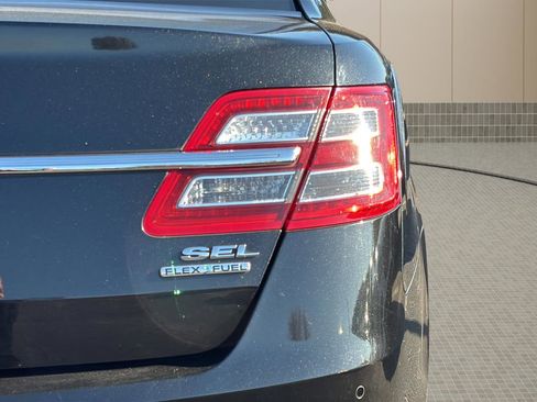 Used 2013 Ford Taurus SEL image 13