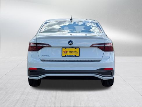 Certified 2023 Volkswagen Jetta Sport FWD image 6
