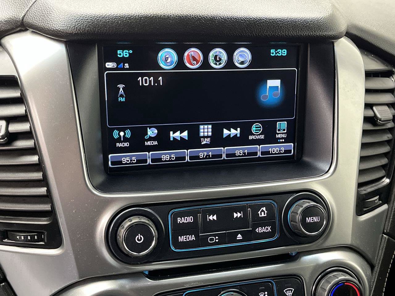 Used 2020 Chevrolet Suburban LT AWD/4WD image 18