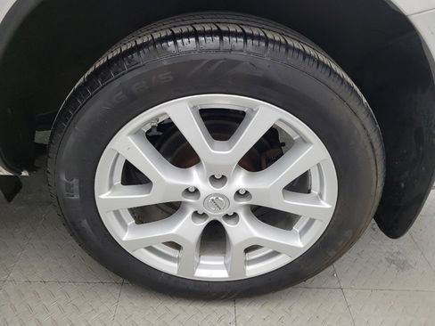 Used 2013 Nissan Rogue SL AWD/4WD image 31