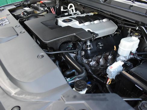 Used 2020 Cadillac Escalade ESV Premium Luxury image 56