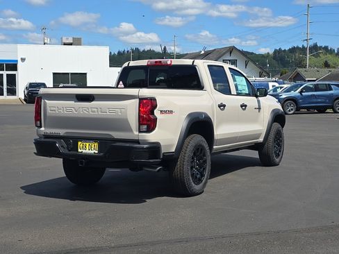 New 2026 Chevrolet Colorado Trail Boss AWD/4WD image 5